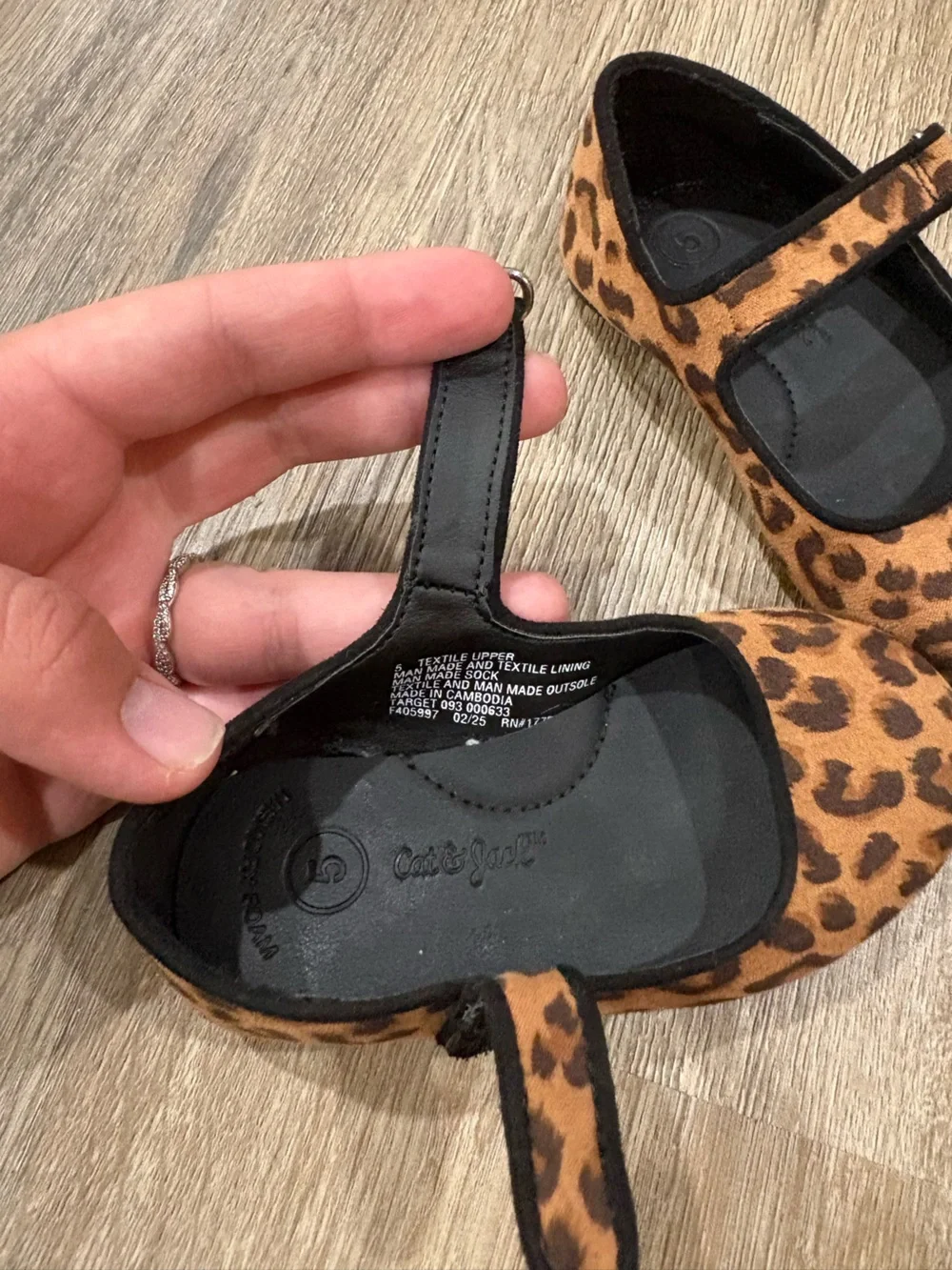 Cat & Jack Leopard Mary Jane Shoes – Baby Size 5